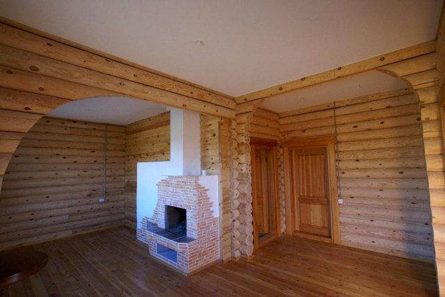 Натяжные потолки в деревянном доме: отзывы и фото