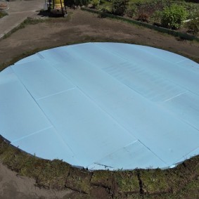 Пеноплекс на площадке для каркасного бассейна