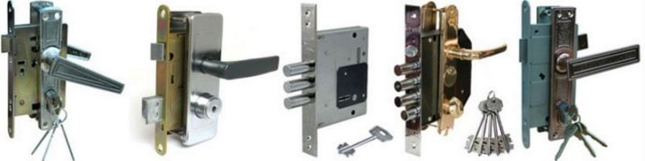 Врезные замки для стальной двери: устройство, виды и установка
