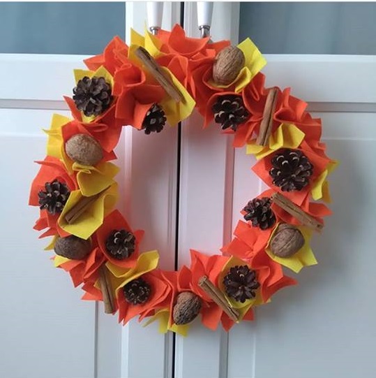 Photo of Wreath craft for preschool